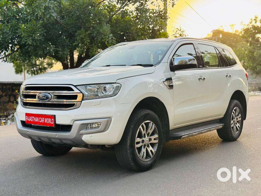 Ford Endeavour Titanium 4x2, 2016, Diesel