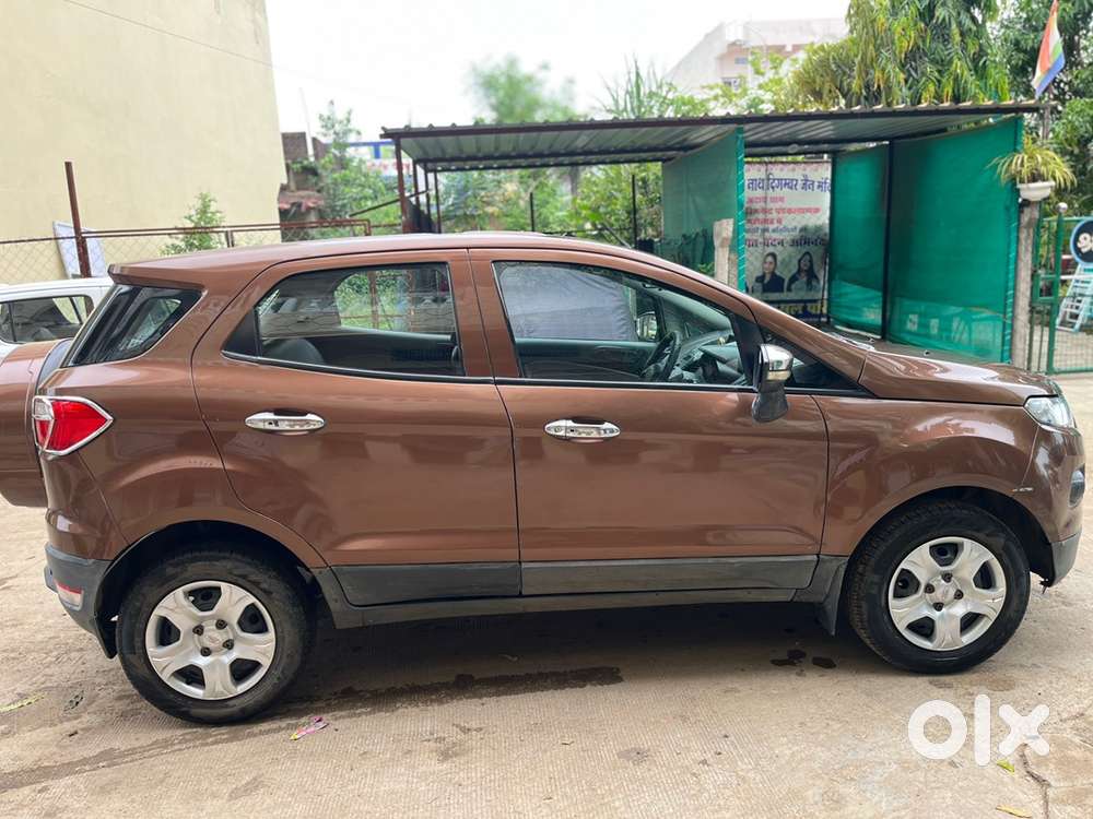 Ford Ecosport 2018 Model Petrol 60,000km Driven
