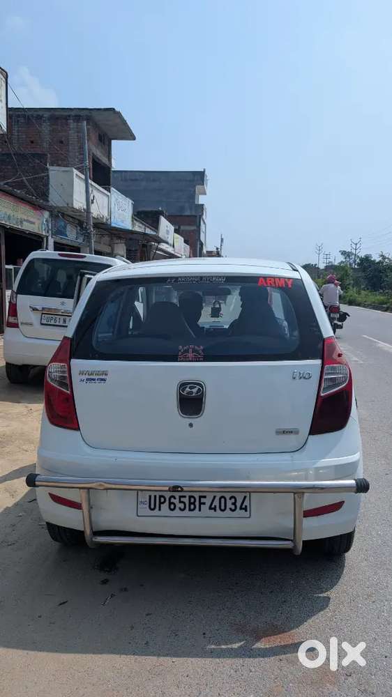 Hyundai Grand I10 2012 Car