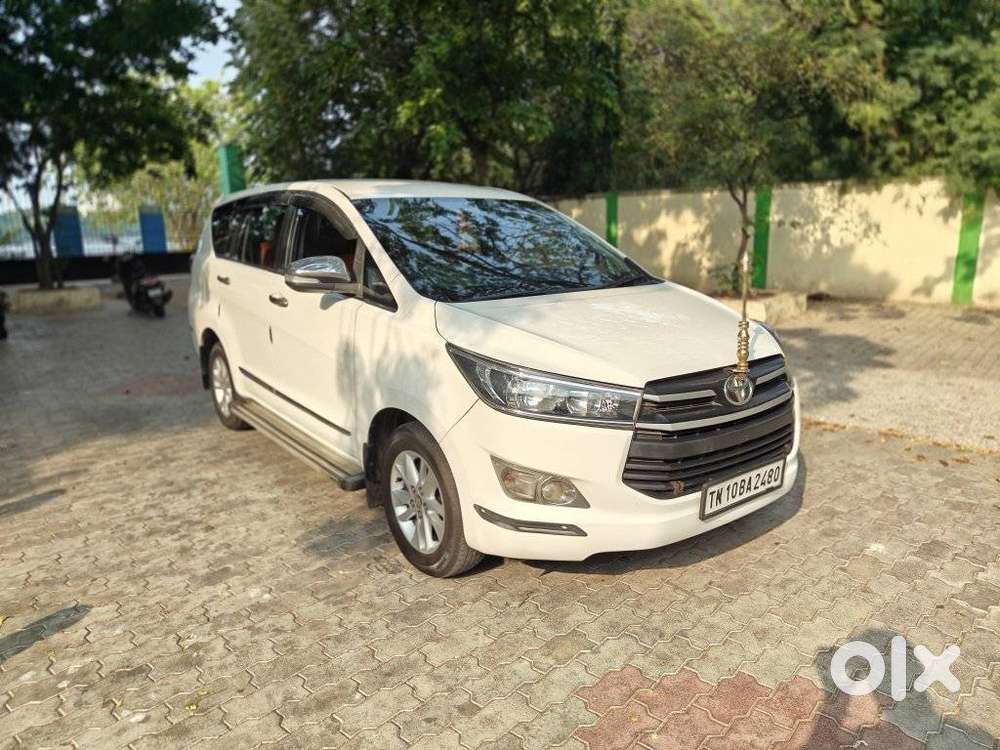 Toyota Innova Crysta 2.8 Gx At, 2017, Diesel