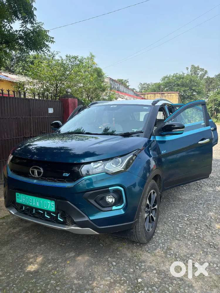 Tata Nexon Ev Xz Plus 2021 Automatic