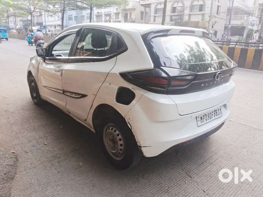 Tata Altroz 1.2 Xma Plus 2024