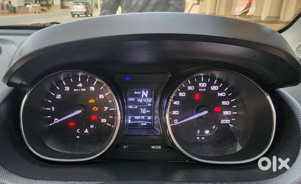 Tata Tiago, 2018, Petrol