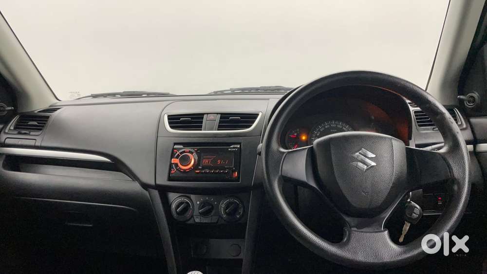 Maruti Suzuki Swift 1.2 Lxi (o), 2016, Petrol