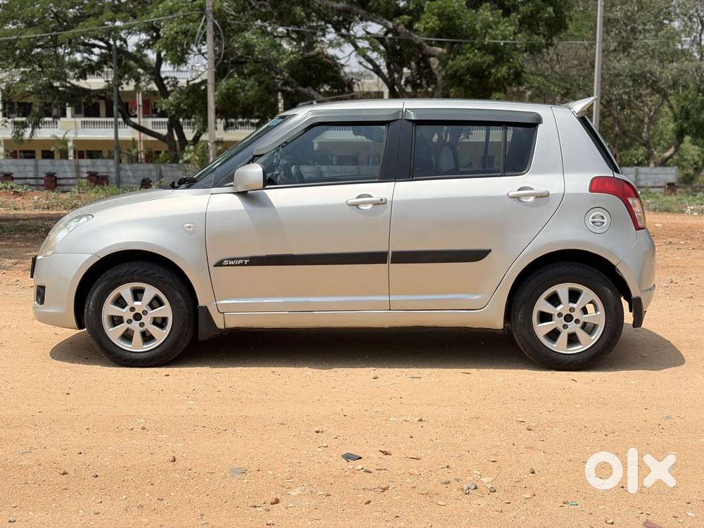 Maruti Suzuki Swift Vvt Zxi, 2007, Petrol