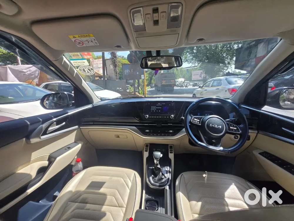 Kia Carens Diesel At 2023