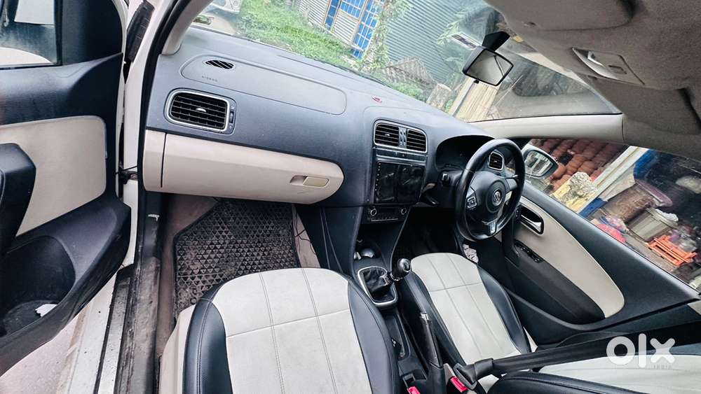 Volkswagen Polo Petrol 2014