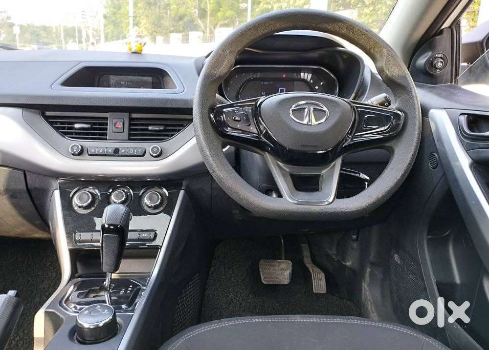 Tata Nexon 1.5 Revotorq Xma Amt (s), 2022, Petrol