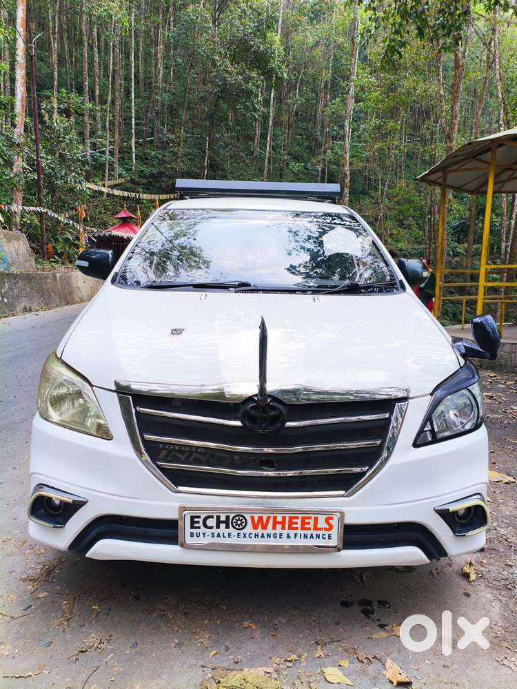 Toyota Innova 2.5 G (diesel) 8 Seater, 2016, Diesel