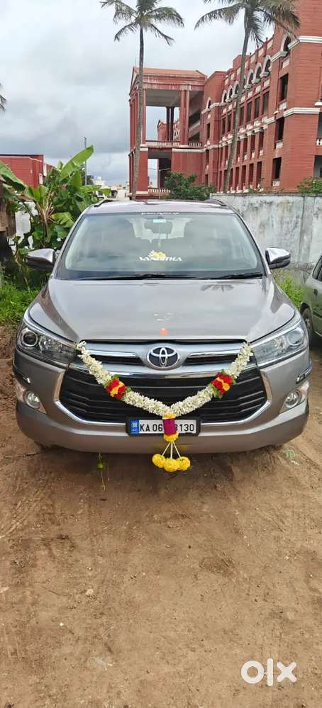 Toyota Innova Crysta 2018 Diesel 126000 Km Driven