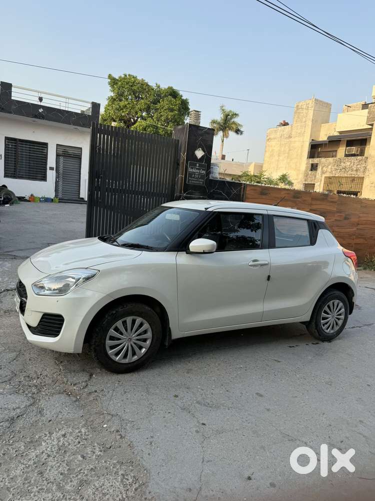 Maruti Suzuki Swift 1.2 Vxi (o), 2021, Petrol