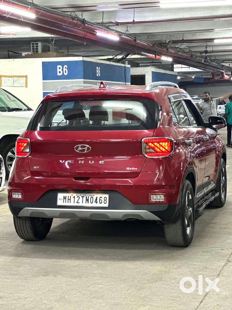 Hyundai Venue 1.0 Sx (o) Turbo Imt, 2021, Petrol