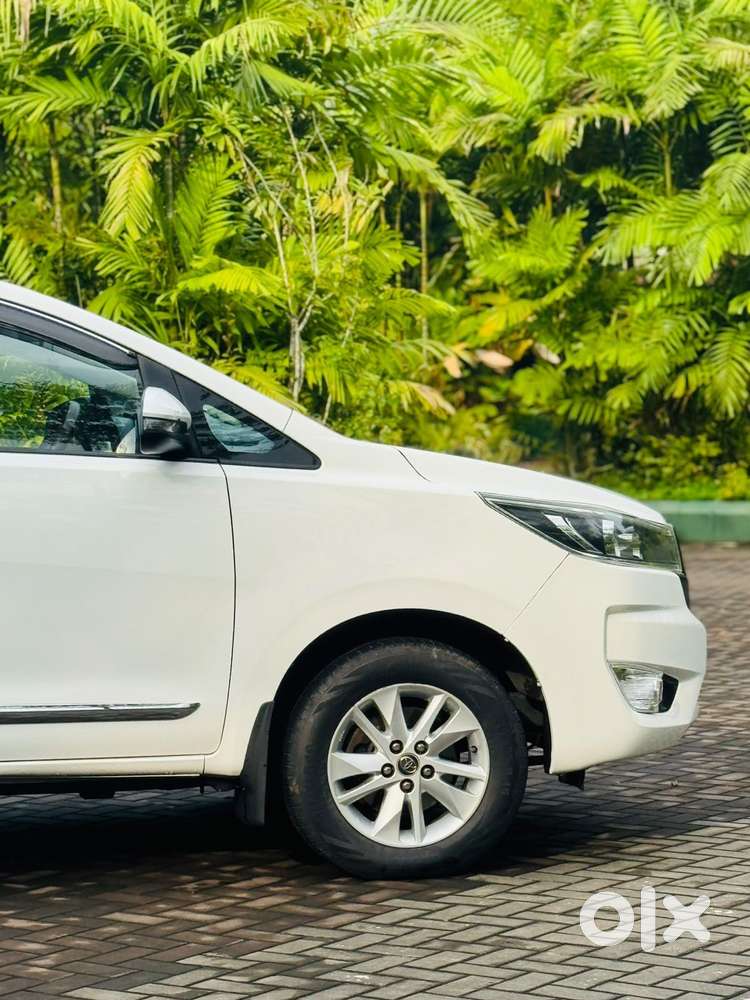 Toyota Innova Crysta 2.4 G Mt, 2018, Diesel