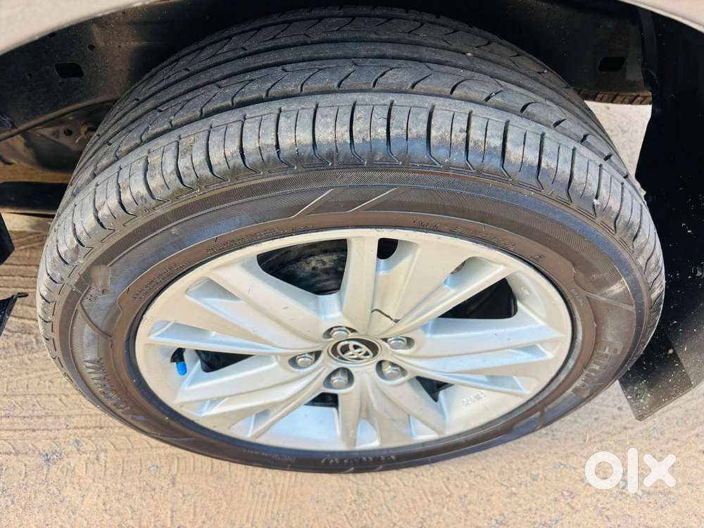 Toyota Innova Crysta