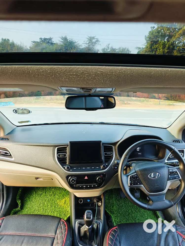 2021 Hyundai Verna (black)