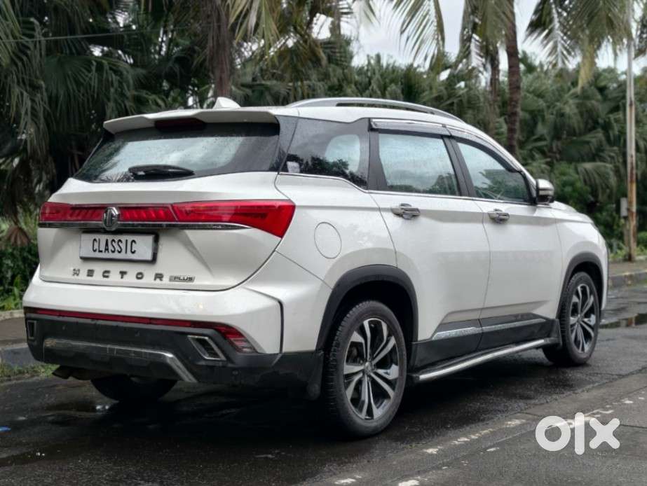 Mg Hector Plus Sharp Pro 1.5 Turbo Petrol Cvt 7 Str, 2024, Petrol