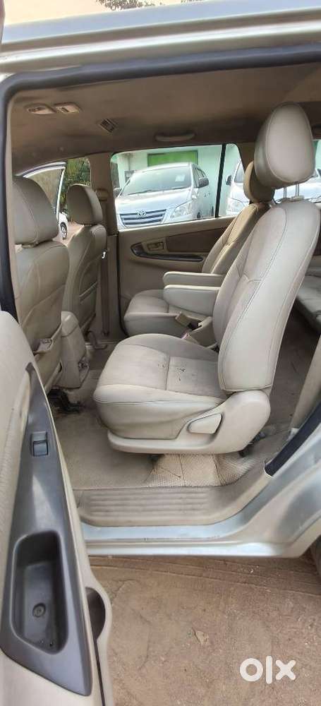 Toyota Innova 2.5 Z Diesel 7 Seater, 2026, Diesel