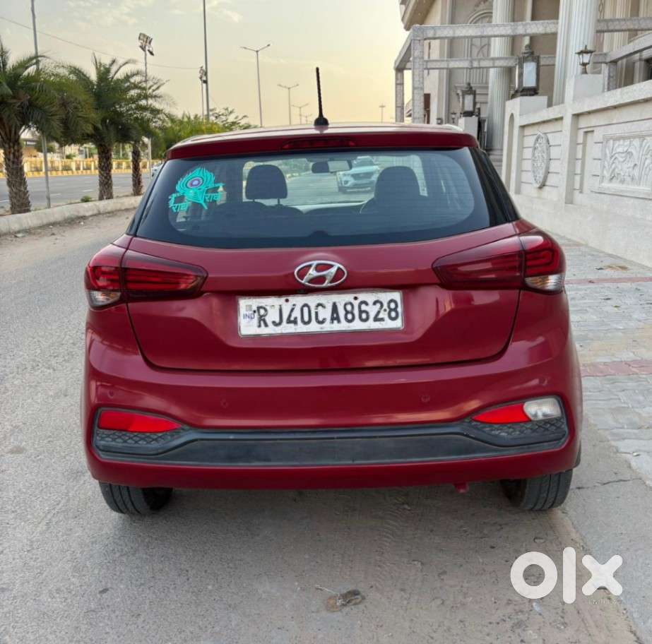 Hyundai Elite I20 Sportz (o) 1.2, 2019, Petrol