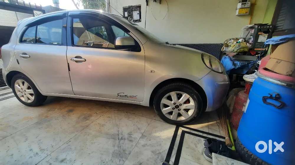Nissan Micra 2013 Model Top Model.