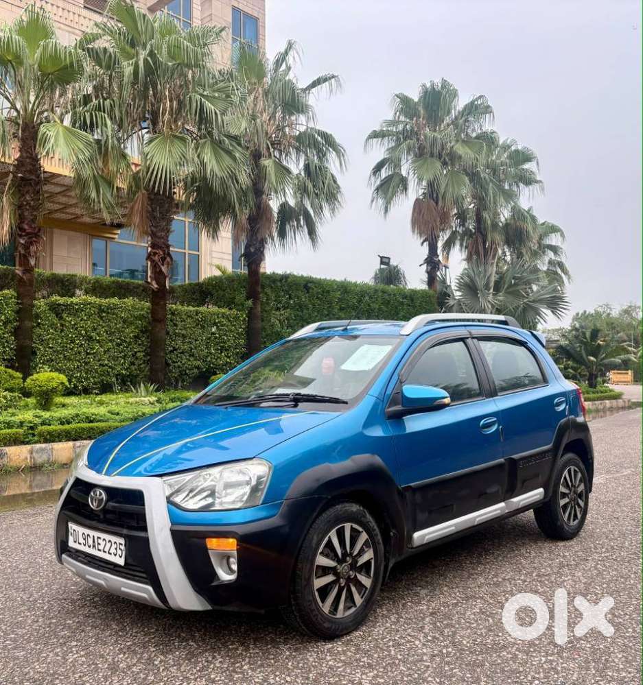 Toyota Etios Cross 1.2l G, 2015, Cng & Hybrids
