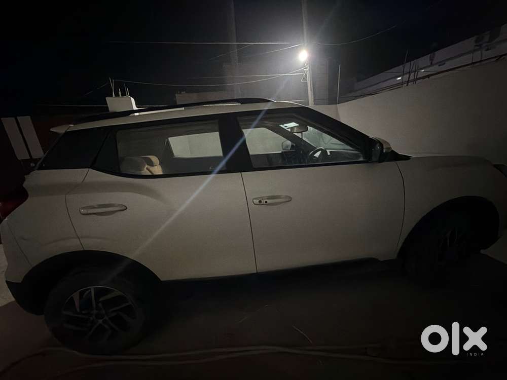 Mahindra Xuv300 2022 Petrol 26000 Km Driven