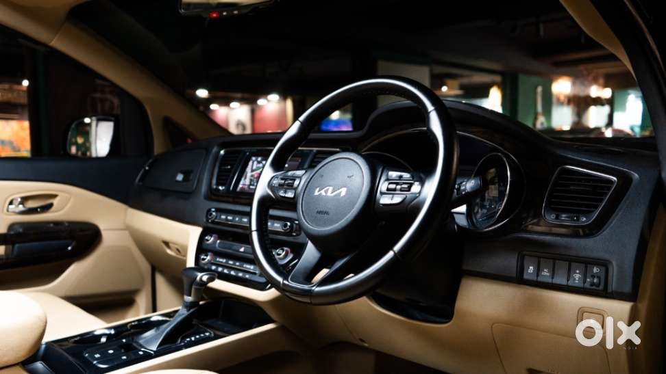 Kia Carnival Limousine Plus 7 Str, 2023, Diesel