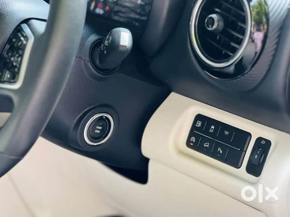Mahindra Thar Roxx, 2026, Petrol