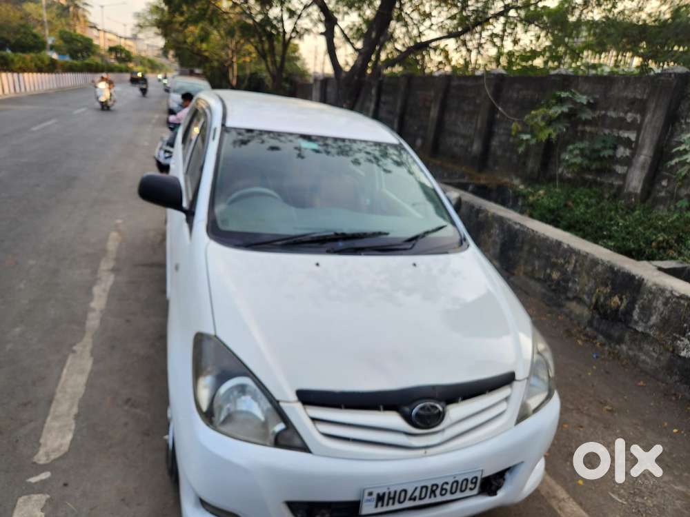 Toyota Innova 2.5 G (diesel) 8 Seater Bs Iv, 2009, Diesel