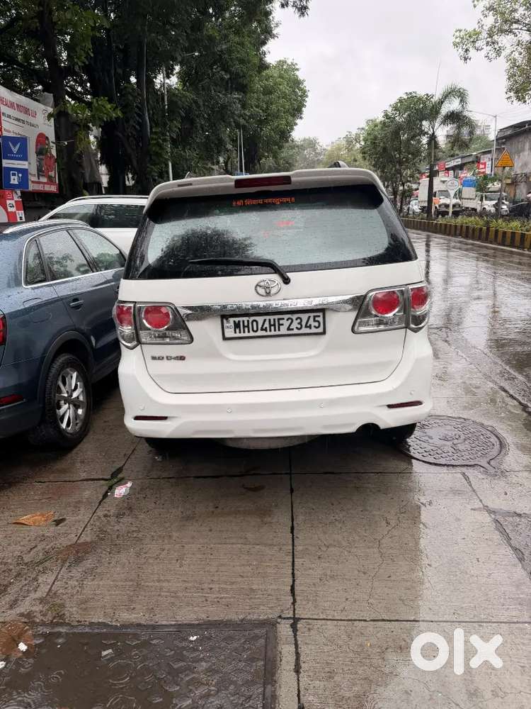 Toyota Fortuner 2016 Diesel Manual 2nd Owner