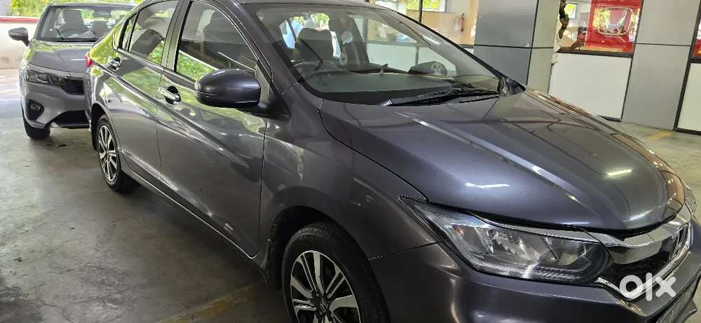Honda City 2022 Petrol 42000 Km Driven Excellent Condition