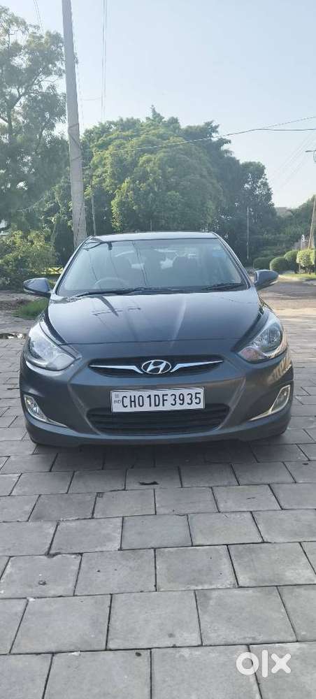 Hyundai Verna 1.6 Fluidic Vtvt S (o) At, 2011, Petrol