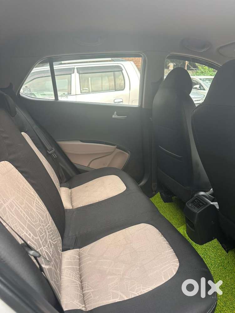 Hyundai Grand I10 Sportz, 2016, Petrol