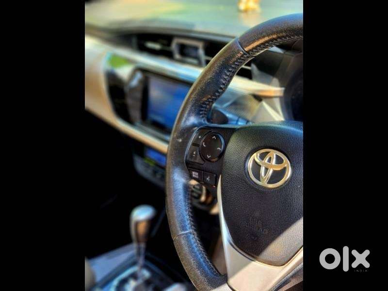 Toyota Corolla Altis, 2016, Petrol