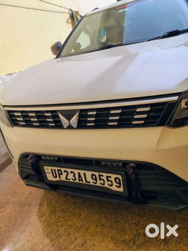 Mahindra Xuv300 W2 2023 Petrol Manual