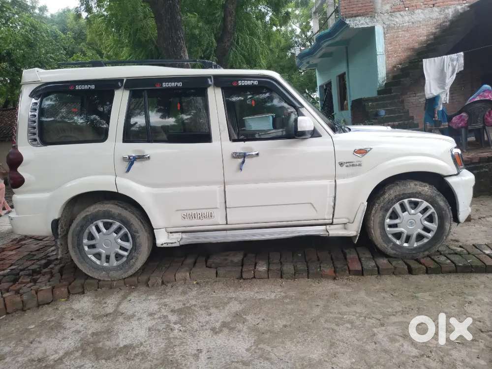 Mahindra Scorpio Classic 2011 Diesel Manual