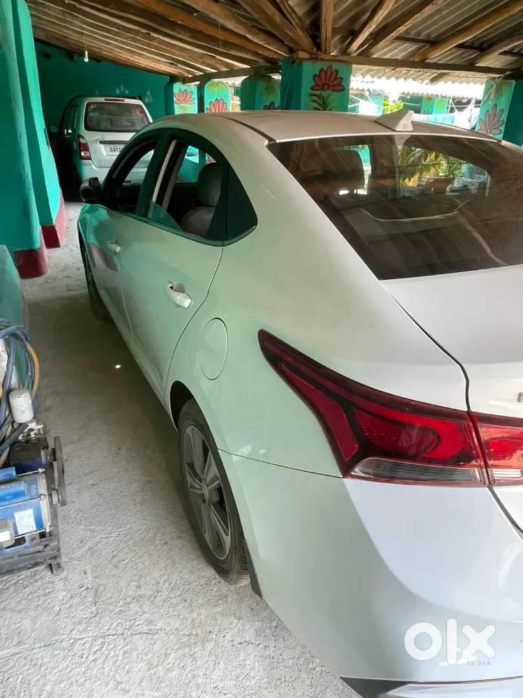Hyundai Verna 2018 Petrol Well Maintained