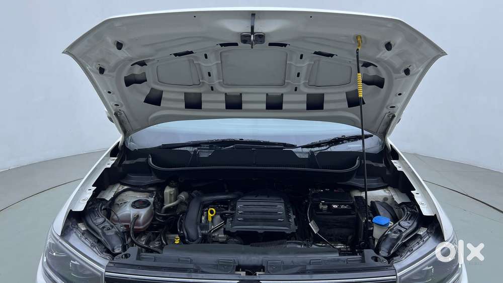 Volkswagen Taigun Topline 1.0 Tsi At (electric Seats), 2023, Petrol
