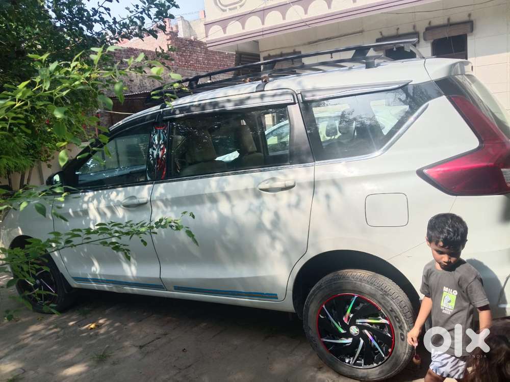 Maruti Suzuki Ertiga Vxi (o) Cng, 2025, Petrol