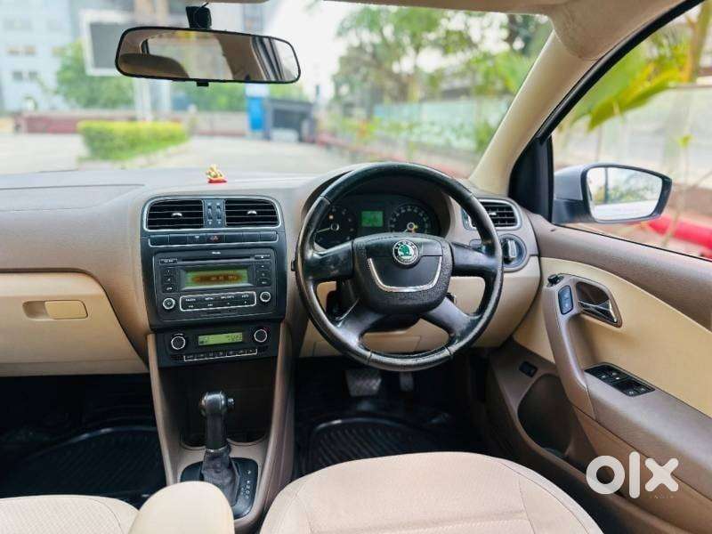Skoda Rapid 2013-2016 1.6 Mpi At Elegance, 2013, Petrol