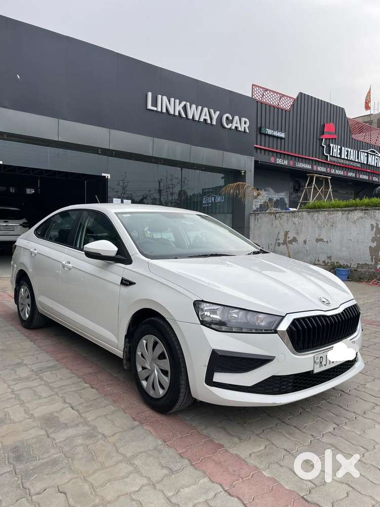 Skoda Slavia 1.0 Active Tsi, 2022, Petrol