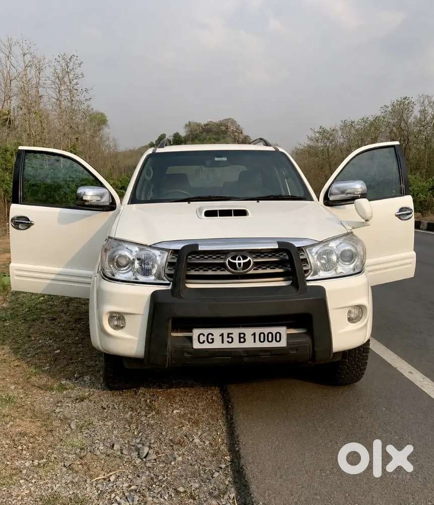 Toyota Fortuner 2010diesel Manual