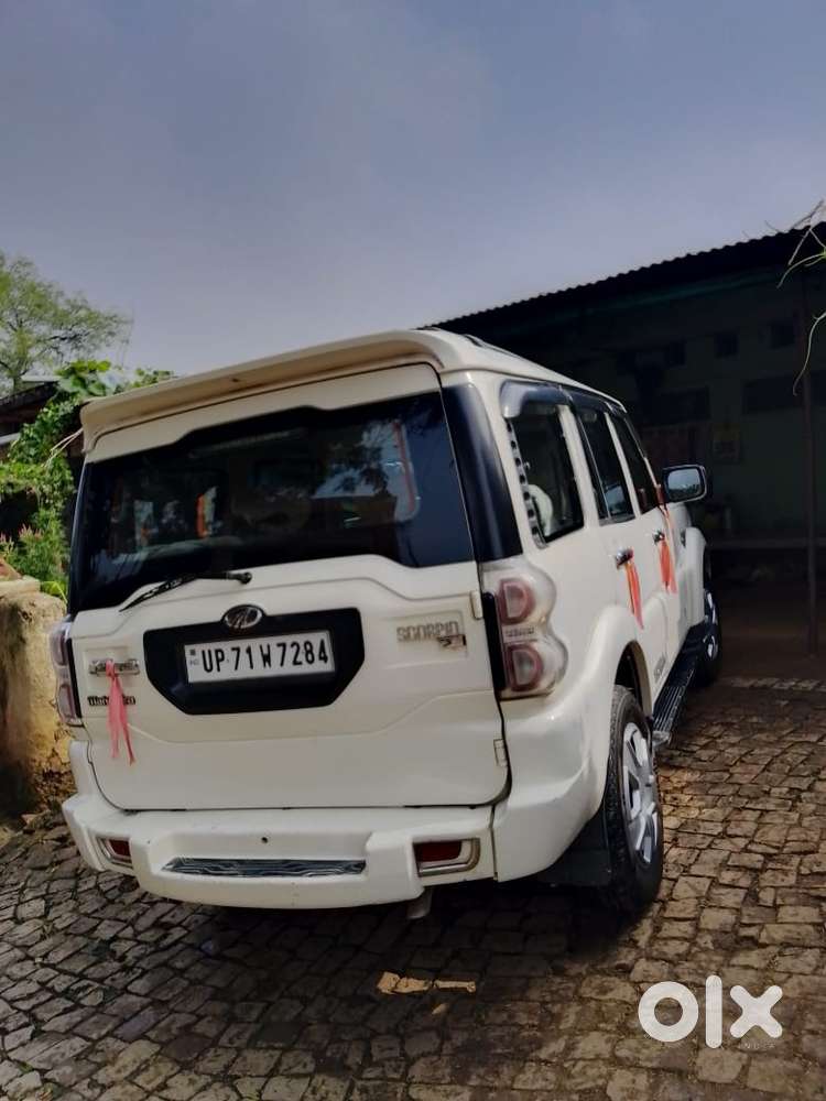 Mahindra Scorpio Classic 2015 Petrol Mt Diesel