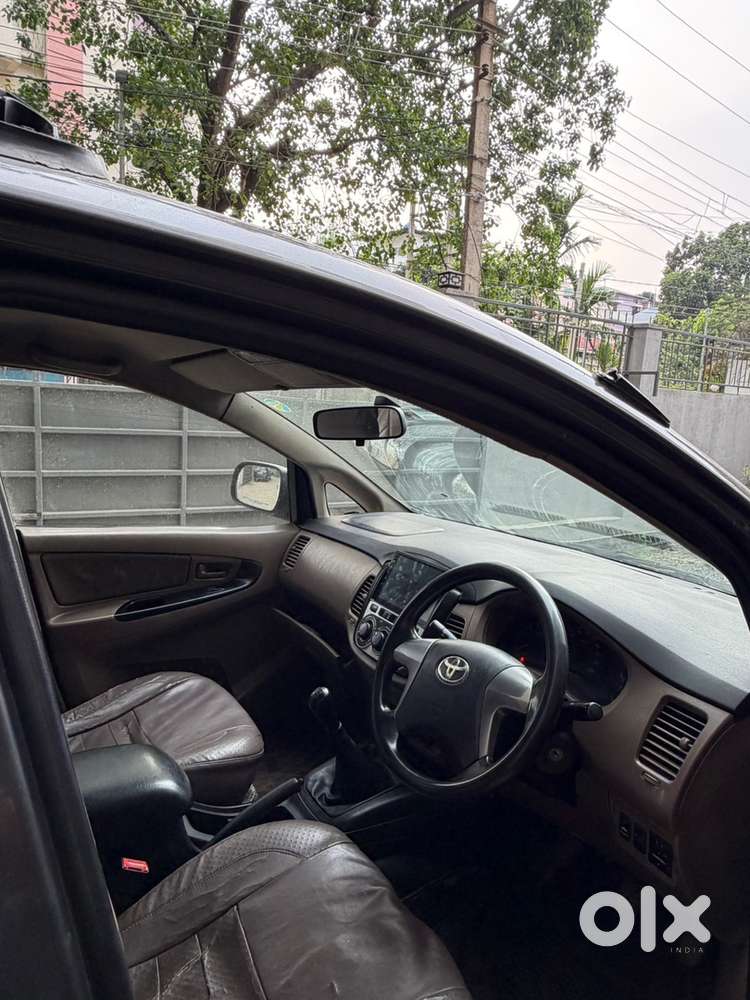 Toyota Innova Diesel 2015