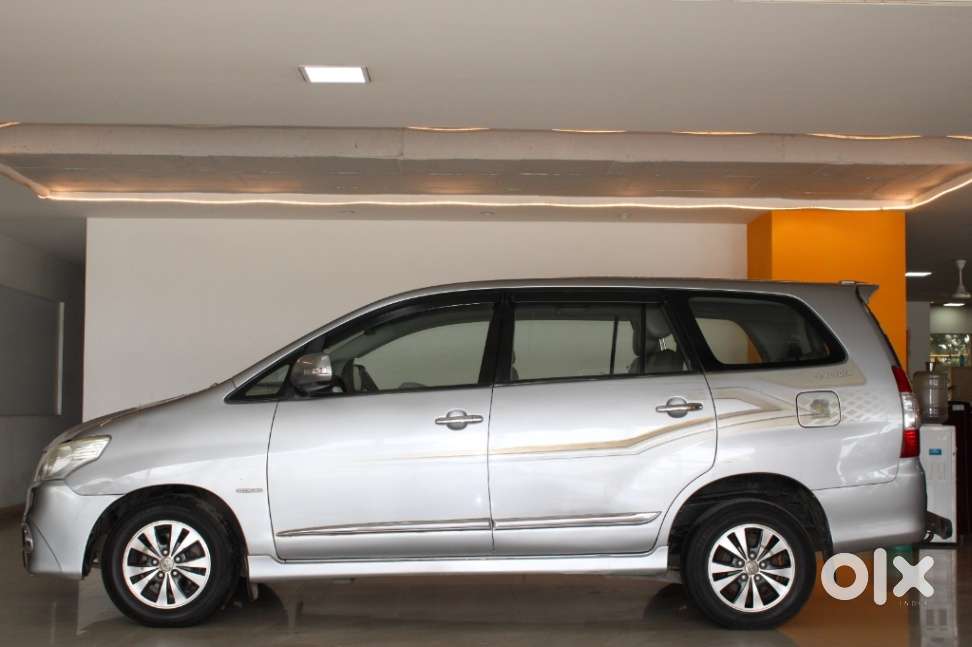 Toyota Innova 2.5 Z Diesel 7 Seater, 2015, Diesel