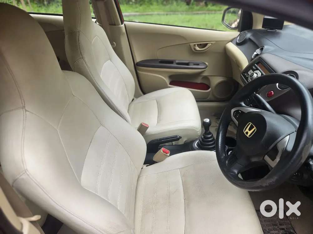 Honda Brio Petrol 2013