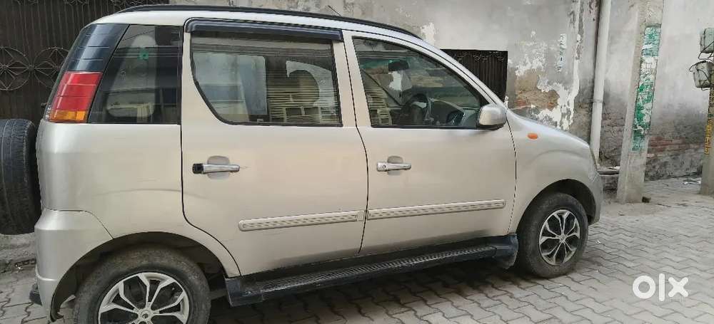 Mahindra Quanto 1.5 C6 2013