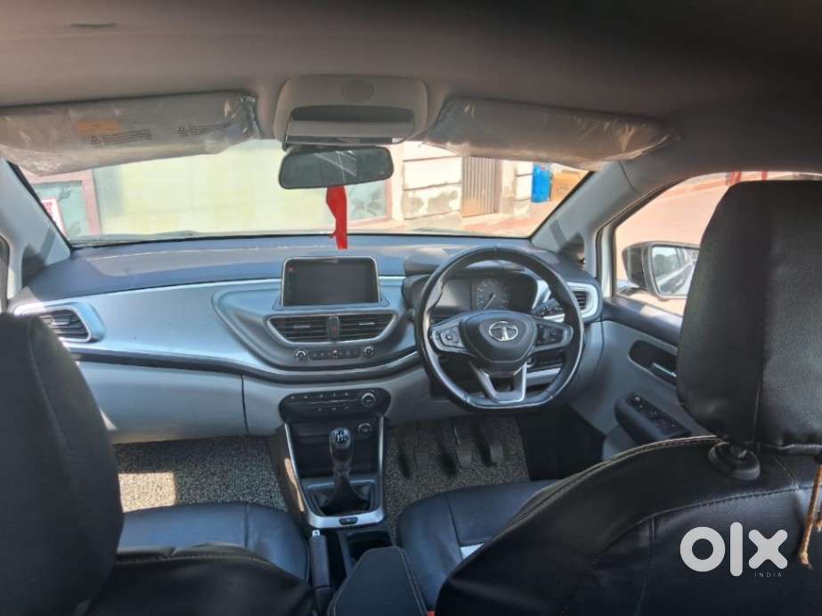 Tata Altroz Xz, 2020, Petrol
