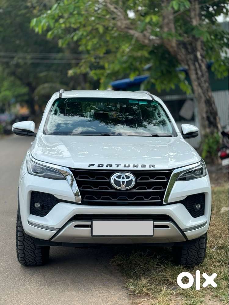 Toyota Innova Crysta