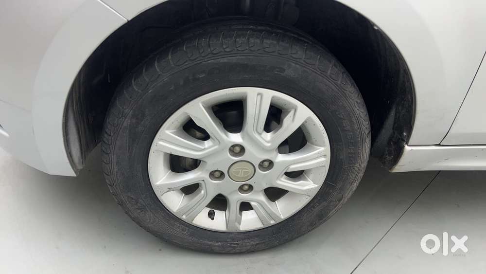 Tata Tiago Xz, 2017, Petrol