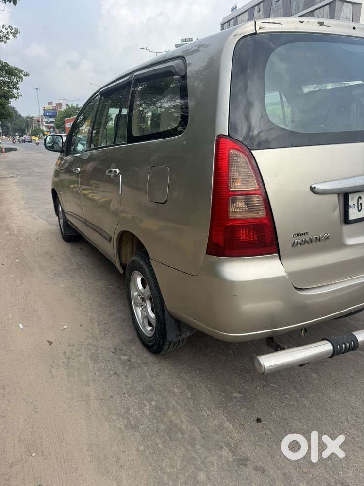Toyota Innova 2004-2011 2.5 G1 Diesel 8-seater, 2008, Diesel